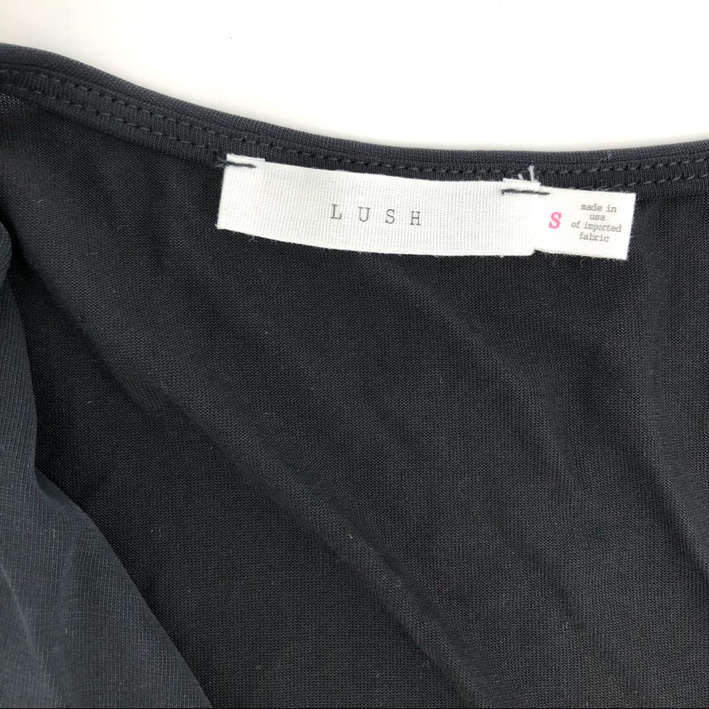 Lush Black Sleeveless Plunging Tie Top - Picture 2 of 4